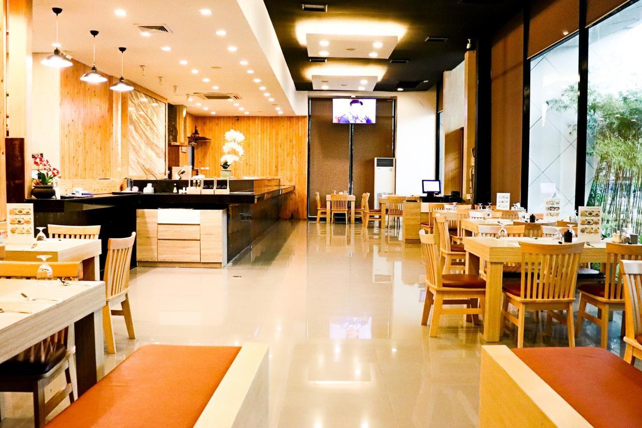 Wisdom Hotel & Residence Районг Екстериор снимка